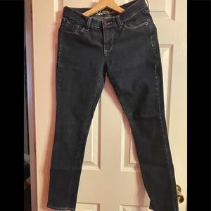 Old Navy sweetheart jeans sz 4